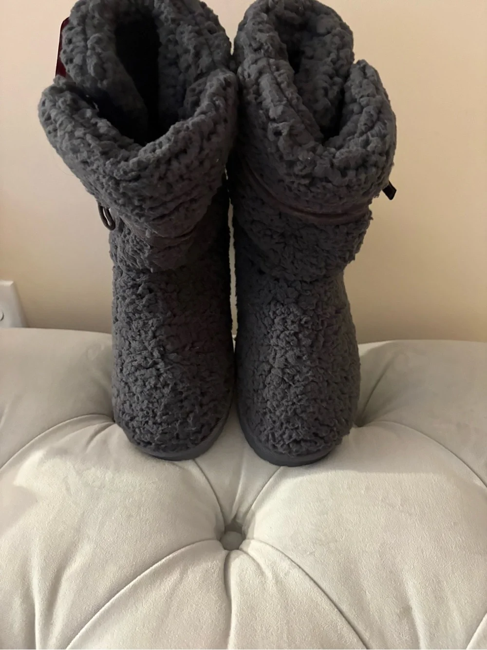 Women’s Plush Sherpa Boots with Bow - Charcoal